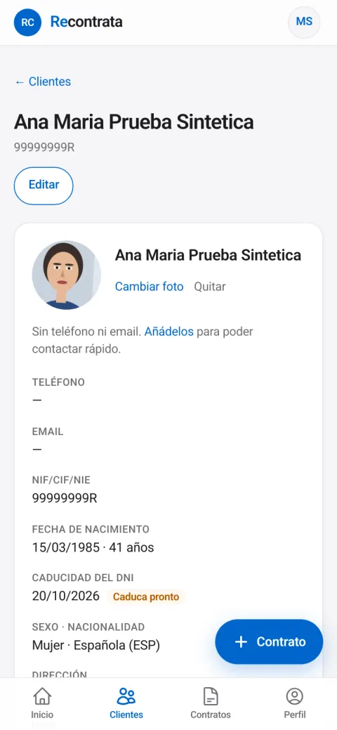 Recontrata: Lectura del DNI por cámara (captura con datos de ejemplo)